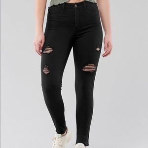 Curvy Hollister High-Rise Jean Legging